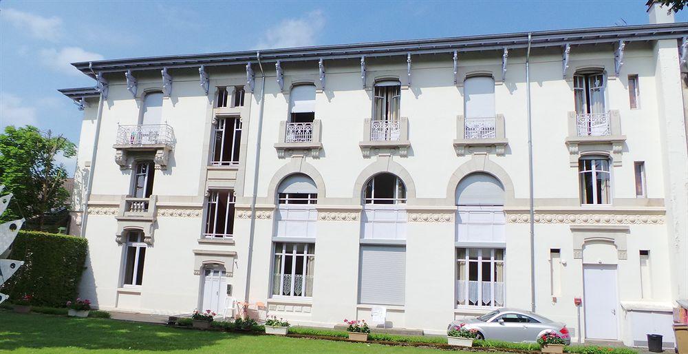 Hotels & Residences - Les Thermes ليوكسيل لو بينز المظهر الخارجي الصورة