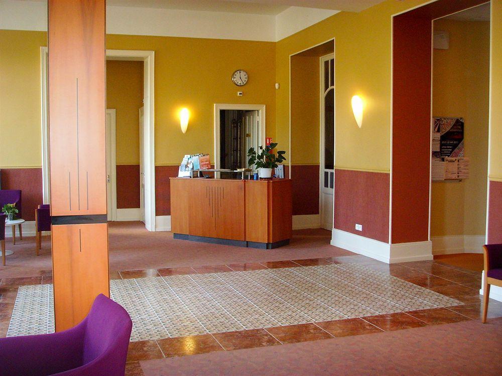 Hotels & Residences - Les Thermes ليوكسيل لو بينز المظهر الخارجي الصورة