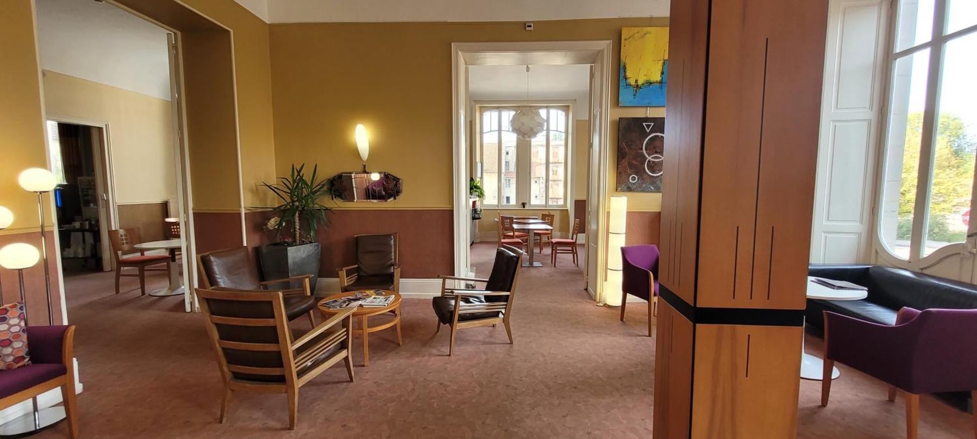 Hotels & Residences - Les Thermes ليوكسيل لو بينز المظهر الخارجي الصورة